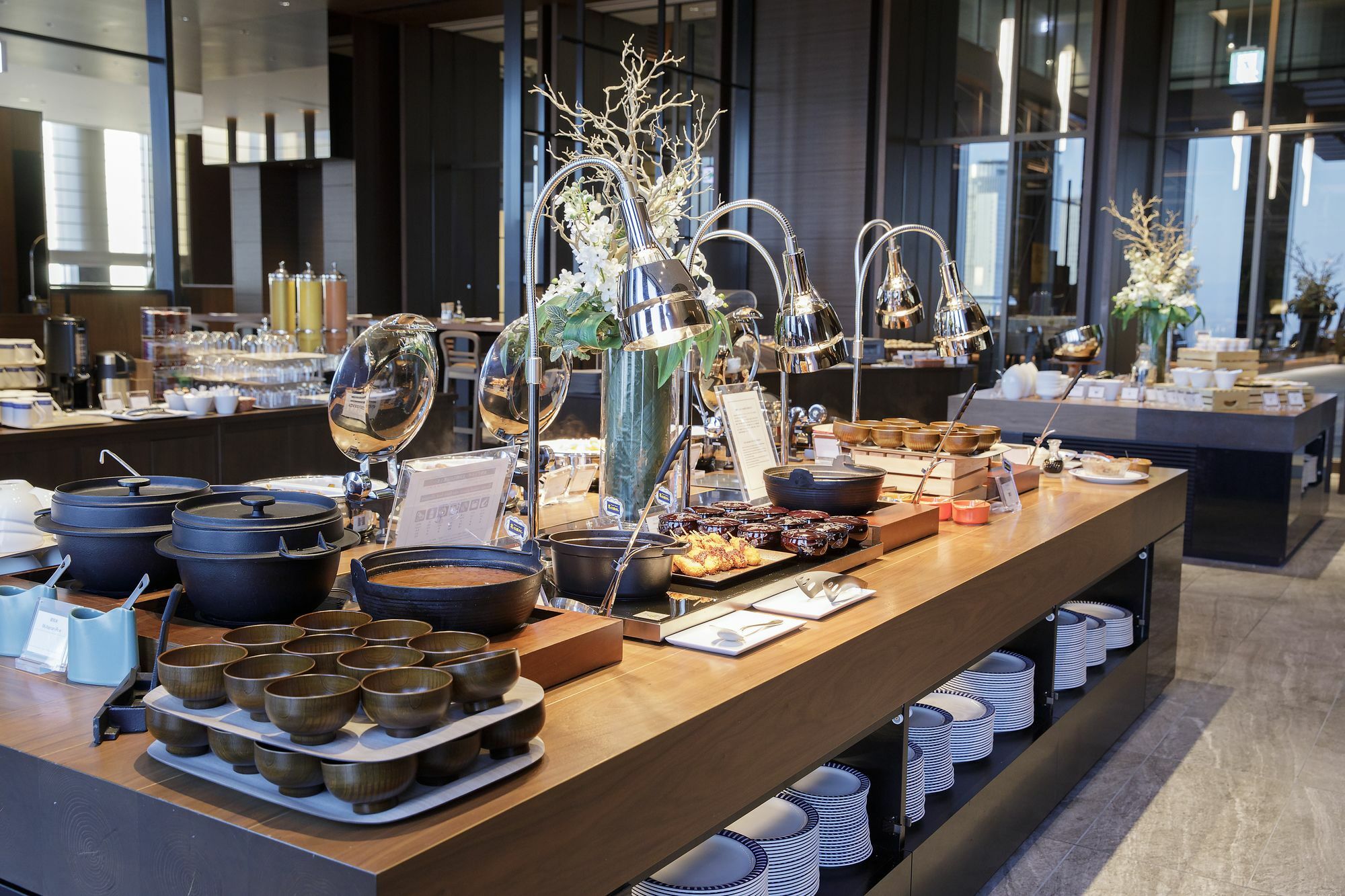 Nagoya Prince Hotel Sky Tower Extérieur photo A buffet at a hotel